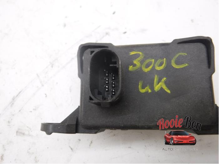 Esp computer from a Chrysler 300 C 2.7 V6 24V 2007