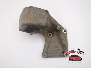 Used Engine mount Jeep Commander (XK) 3.0 CRD Price on request offered by Rooie Ben autodemontage
