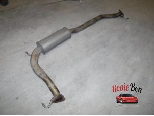 Used Exhaust middle silencer Honda Civic (FK/FN) 2.2 i-CTDi 16V Price on request offered by Rooie Ben autodemontage