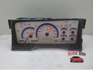 Used Odometer KM GMC Suburban 5.7 4x4 Price € 100,00 Margin scheme offered by Rooie Ben autodemontage