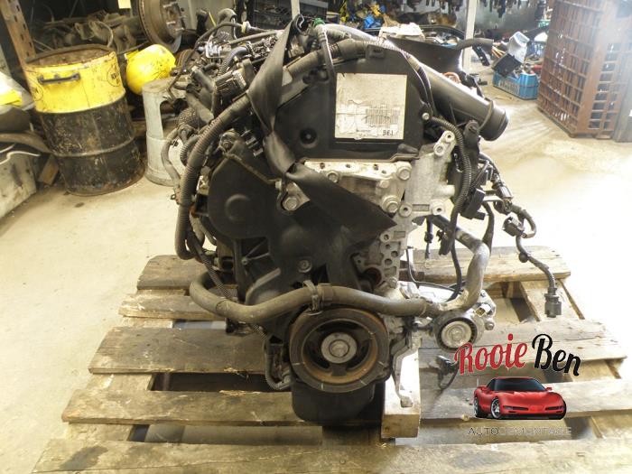 Engine from a Citroën C3 (SC) 1.6 HDi 92 2011