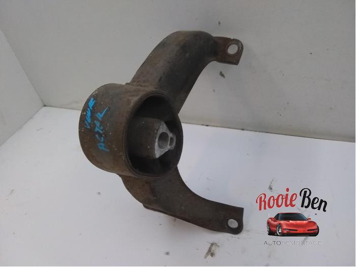 Used Engine mount Chrysler Sebring II (JS) 2.0 16V Price € 50,00 Margin scheme offered by Rooie Ben autodemontage