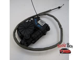 Used Boot motor BMW 5 serie (F10) 535d 24V Price on request offered by Rooie Ben autodemontage