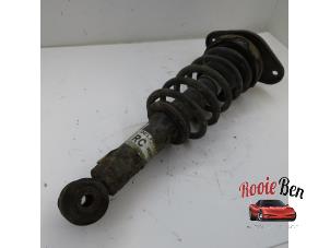 Used Rear shock absorber rod, right BMW Mini One/Cooper (R50) 1.6 16V Cooper Price € 30,00 Margin scheme offered by Rooie Ben autodemontage