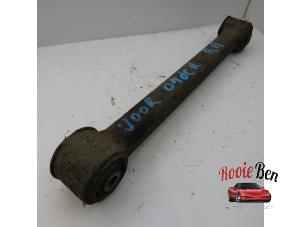 Used Lower wishbone, rear right Dodge Nitro 2.8 CRD 16V 4x4 Price on request offered by Rooie Ben autodemontage