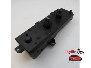 Used Electric window switch Jeep Grand Cherokee (WG/WJ) 4.7i V8 Price on request offered by Rooie Ben autodemontage