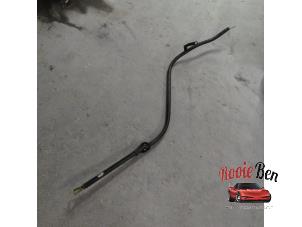 Used Oil dipstick Ford Usa E-Serie 4.9 E250 Kat. Price on request offered by Rooie Ben autodemontage