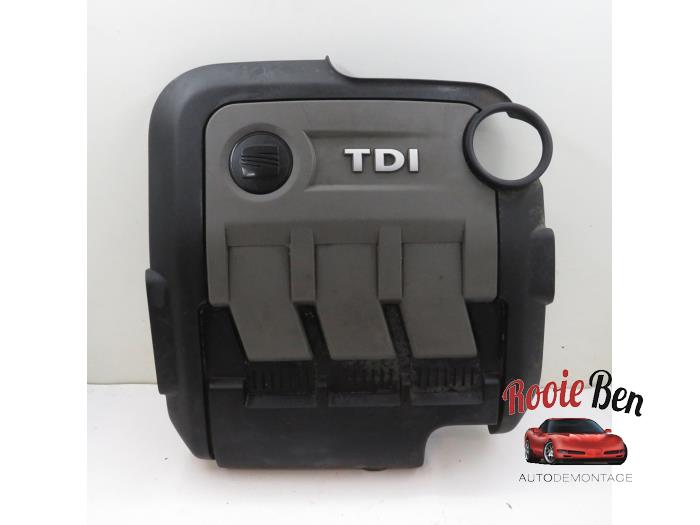 Usados Cobertor motor Seat Ibiza IV SC (6J1) 1.2 TDI Ecomotive Precio € 25,00 Norma de margen ofrecido por Rooie Ben autodemontage
