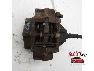 Used Rear brake calliper, left Chrysler Crossfire 3.2 V6 18V Price on request offered by Rooie Ben autodemontage