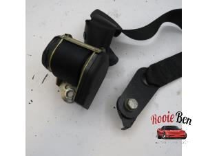 Used Rear seatbelt, left Chevrolet Chevy/Sportsvan G20 5.0 4BBL. Price on request offered by Rooie Ben autodemontage