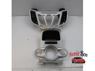 Usados Juego de embellecedores interiores Ford Fiesta 6 (JA8) 1.6 TDCi 16V Precio de solicitud ofrecido por Rooie Ben autodemontage