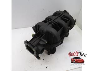Used Intake manifold Ford Usa Mustang V Convertible 4.0 V6 Price on request offered by Rooie Ben autodemontage