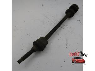 Used Front torque rod, right Dodge Ram 3500 Standard Cab (DR/DH/D1/DC/DM) 5.7 V8 Hemi 2500 4x4 Crew Cab Price on request offered by Rooie Ben autodemontage