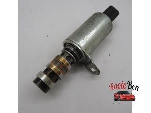Used Camshaft adjuster Peugeot 207/207+ (WA/WC/WM) 1.4 16V Price on request offered by Rooie Ben autodemontage