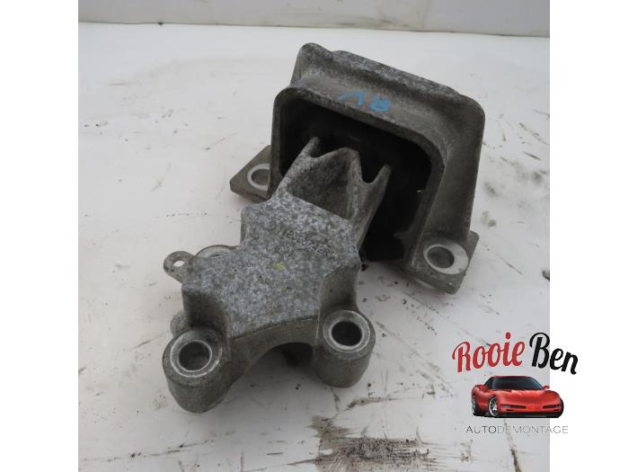 Renault Twingo II (CN) 1.2 16V Engine mounts stock