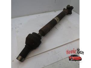 Used 4x4 front intermediate driveshaft Dodge Ram 3500 Standard Cab (DR/DH/D1/DC/DM) 5.7 V8 Hemi 2500 4x4 Crew Cab Price on request offered by Rooie Ben autodemontage