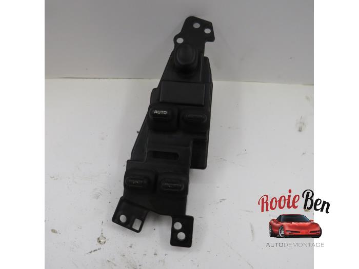 Usados Interruptor combinado de ventanillas Chrysler 300 M 3.5 V6 24V Precio € 20,00 Norma de margen ofrecido por Rooie Ben autodemontage