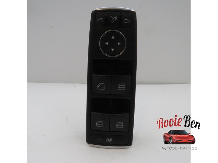 Usados Interruptor combinado de ventanillas Mercedes E (C207) E-250 CDI 16V Precio € 30,00 Norma de margen ofrecido por Rooie Ben autodemontage