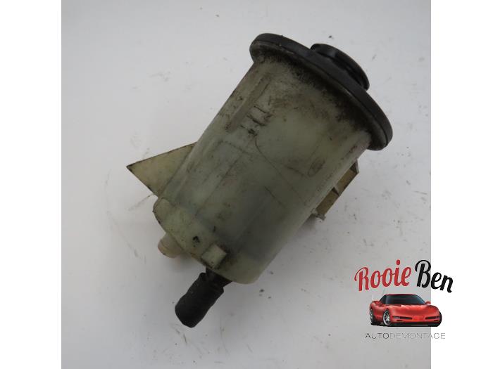 Begagnade Styrservotank Ford Usa E-Serie 7.3 E350D Turbo Regular/Super Pris € 15,00 Marginaltabell erbjuds av Rooie Ben autodemontage