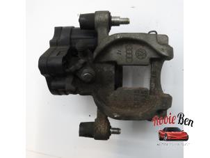 Used Rear brake calliper, left Audi A3 Sportback (8VA/8VF) 1.0 TFSI 12V Price on request offered by Rooie Ben autodemontage