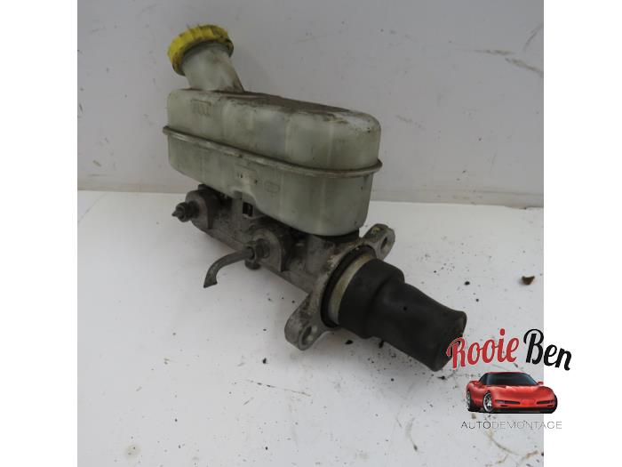 Used Master cylinder Chrysler Voyager/Grand Voyager 3.3i V6 Price € 20,00 Margin scheme offered by Rooie Ben autodemontage