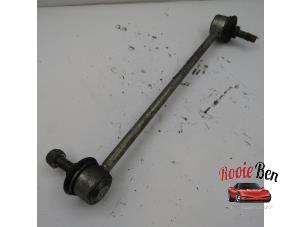 Used Front torque rod, left Chrysler Voyager/Grand Voyager (RG) 2.5 CRD 16V Price on request offered by Rooie Ben autodemontage