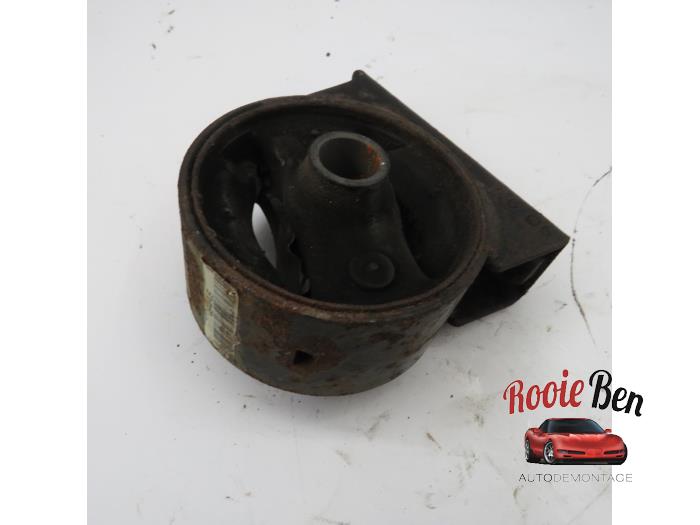 Used Engine mount Jeep Compass I (MK49) 2.4 16V 4x2 Price € 50,00 Margin scheme offered by Rooie Ben autodemontage