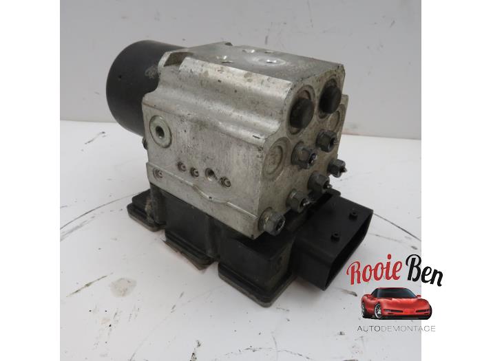 Gebrauchte ABS Pumpe Opel Vectra C Caravan 2.0 DTI 16V Preis € 35,00 Margenregelung angeboten von Rooie Ben autodemontage