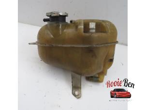 Used Expansion vessel Jeep Grand Cherokee (WG/WJ) 2.7 CRD 20V Price on request offered by Rooie Ben autodemontage