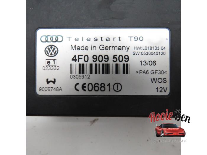 Steuergerät Heizung van een Audi Q7 (4LB) 3.0 TDI V6 24V 2007