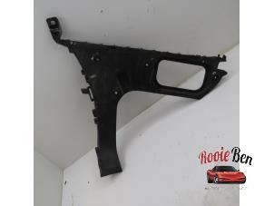 Used Rear bumper bracket, right Audi Q7 (4LB) 3.0 TDI V6 24V Price on request offered by Rooie Ben autodemontage