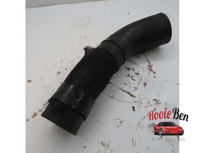 Used Intercooler hose Jeep Grand Cherokee (WG/WJ) 2.7 CRD 20V Price € 25,00 Margin scheme offered by Rooie Ben autodemontage
