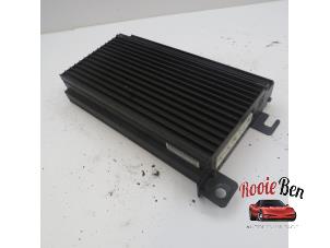 Used Radio amplifier Jeep Grand Cherokee (WG/WJ) 2.7 CRD 20V Price on request offered by Rooie Ben autodemontage