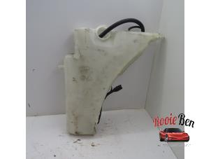 Used Front windscreen washer reservoir Audi S4 (B8) 3.0 TFSI V6 24V Price on request offered by Rooie Ben autodemontage