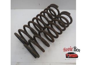Used Front spring screw Jeep Grand Cherokee (WG/WJ) 2.7 CRD 20V Price on request offered by Rooie Ben autodemontage