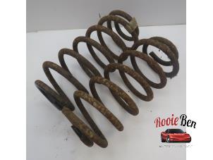 Used Rear coil spring Jeep Grand Cherokee (WG/WJ) 2.7 CRD 20V Price on request offered by Rooie Ben autodemontage