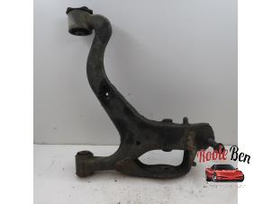 Used Front lower wishbone, right Landrover Range Rover Sport (LS) 3.6 TDV8 32V Price on request offered by Rooie Ben autodemontage
