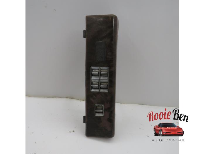Usados Interruptor combinado de ventanillas Oldsmobile Eighty Eight Precio € 10,00 Norma de margen ofrecido por Rooie Ben autodemontage