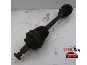 Used Front drive shaft, left Volkswagen Polo IV (9N1/2/3) 1.4 TDI 70 Price € 50,00 Margin scheme offered by Rooie Ben autodemontage