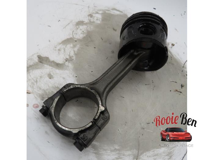 Piston Fiat Punto Evo (199), 2008 / 2012 1.3 JTD Multijet 85 16V Euro 5, Berline avec hayon arrière, Diesel, 1.248cc, 63kW (86pk), FWD, 199B4000, 2010-04 / 2011-10, 199AXY; 199BXY (Occasion)