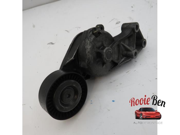 Usados Rodillo tensor correa múltiple Volkswagen Golf IV (1J1) 1.9 TDI 150 Precio € 15,00 Norma de margen ofrecido por Rooie Ben autodemontage