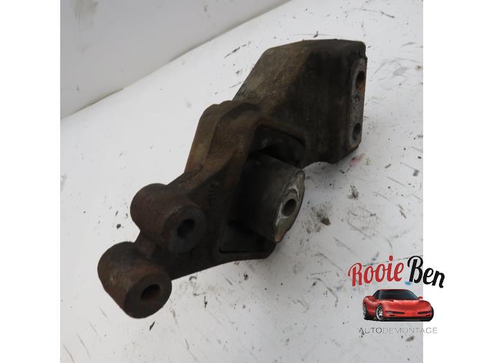 Gebrauchte Motorlager Dodge Ram 3500 Standard Cab (DR/DH/D1/DC/DM) 5.7 V8 Hemi 1500 4x4 Preis auf Anfrage angeboten von Rooie Ben autodemontage