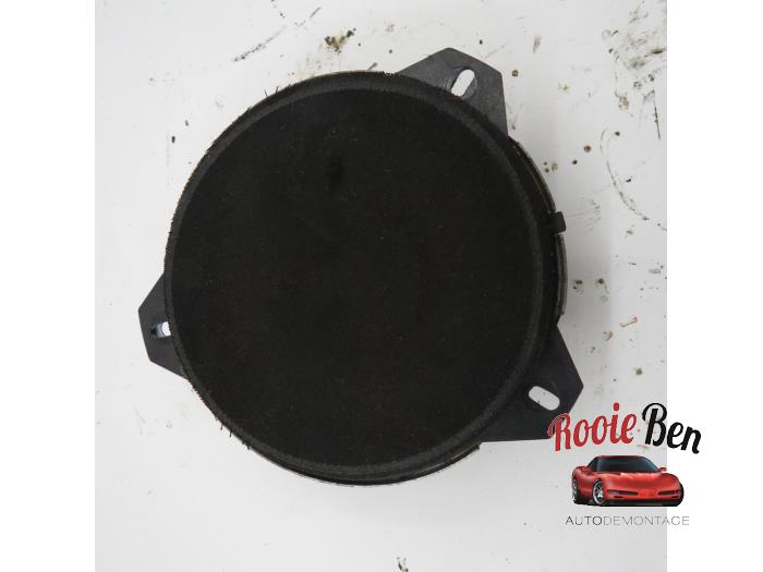 Używane Glosnik Dodge Ram 3500 Standard Cab (DR/DH/D1/DC/DM) 5.7 V8 Hemi 1500 4x4 Cena na żądanie oferowane przez Rooie Ben autodemontage