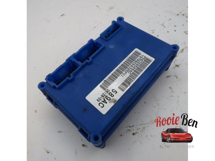 Używane Modul przenoszacy 4x4 Dodge Ram 3500 Standard Cab (DR/DH/D1/DC/DM) 5.7 V8 Hemi 1500 4x4 Cena na żądanie oferowane przez Rooie Ben autodemontage