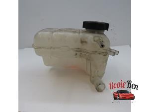 Used Expansion vessel Chevrolet Orlando (YYM/YYW) 2.0 D 16V Price on request offered by Rooie Ben autodemontage