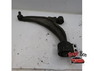 Used Front lower wishbone, left Chevrolet Orlando (YYM/YYW) 2.0 D 16V Price on request offered by Rooie Ben autodemontage
