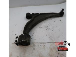Used Front lower wishbone, right Chevrolet Orlando (YYM/YYW) 2.0 D 16V Price on request offered by Rooie Ben autodemontage