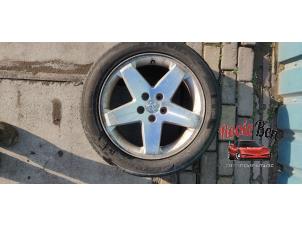 Gebrauchte Felge + Reifen Dodge Caliber 2.0 16V Preis auf Anfrage angeboten von Rooie Ben autodemontage