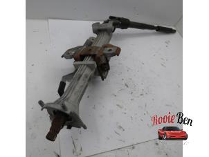 Used Steering column housing complete Jeep Grand Cherokee (WH/WK) 3.0 CRD V6 24V DPF Price on request offered by Rooie Ben autodemontage