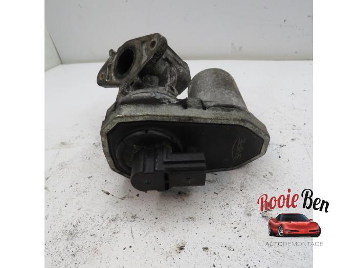 EGR valve from a Peugeot Boxer (U9) 2.2 HDi 120 Euro 4 2011